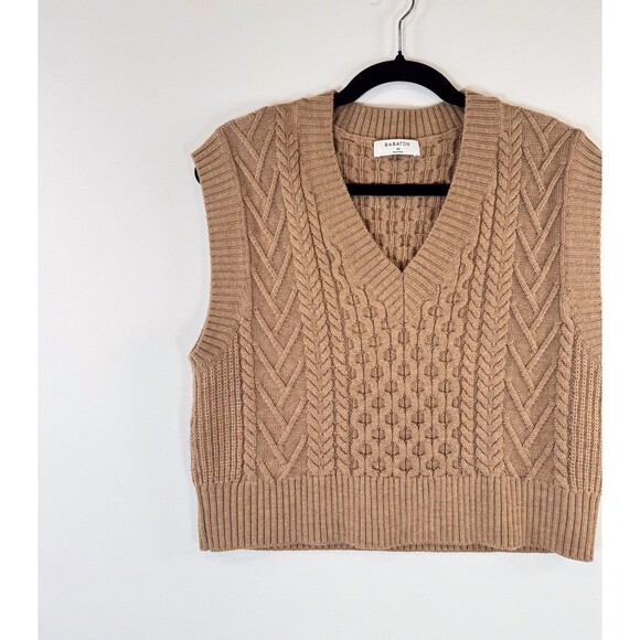 Aritzia Babaton Vest Brown Emporia Cable Merino Wool V Neck Cropped Sweater XS - Picture 4 of 9